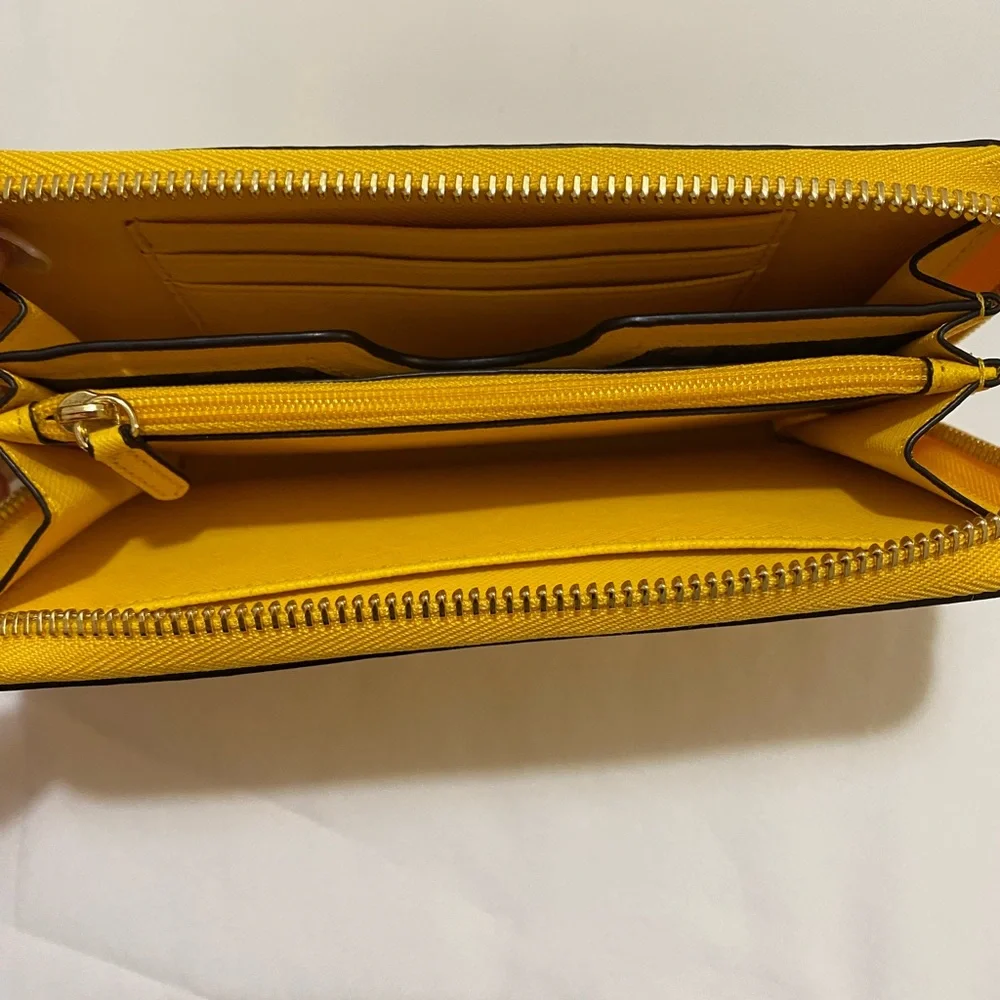 Michael Kors Jet Set Flat Multifunction Phone Case Leather Wristlet - Marigold - Picture 2 of 5